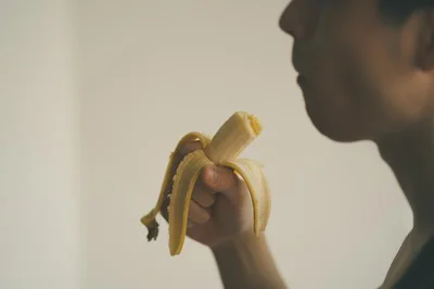 バナナを食べると痩せるのではなく、整腸作用が働くなど、体質改善につながる