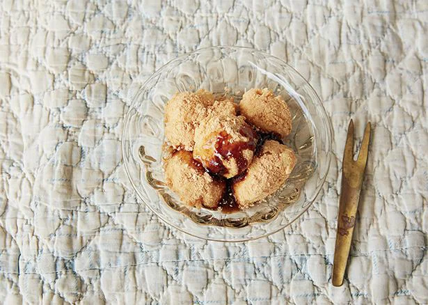 とろける食感でやみつきになるおいしさ「わらびもち」