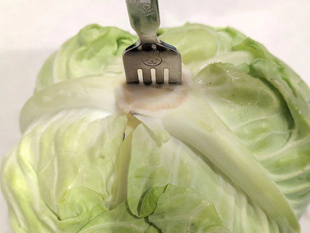 キャベツを保存するときはフォークで刺すだけ!/テツさんの野菜情報を画像でチェック(5/13)
