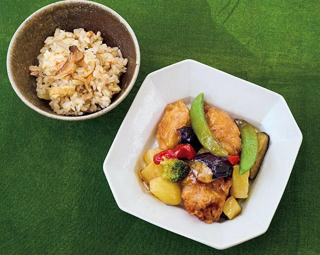 5種の野菜たっぷり!ご飯もおかずもこれ一つで
