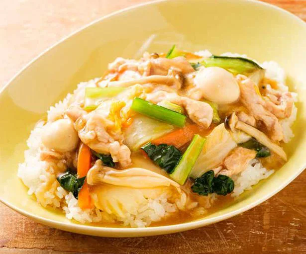 【YouTuber・食事処さくらの魔法のコツ】余り野菜が最高の食材に！ 冷蔵庫整理に便利な「中華丼」