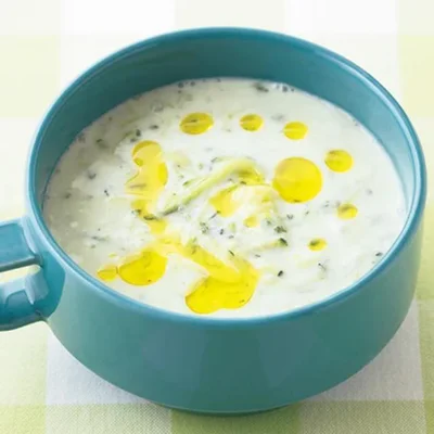 「ズッキーニとヨーグルトのスープ」／ズッキーニを使ったレシピ（17/30）