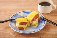 忙しい朝にも楽しめる贅沢な朝食！「レンジでクロックムッシュ風」／まいにちの簡単おやつ（8）