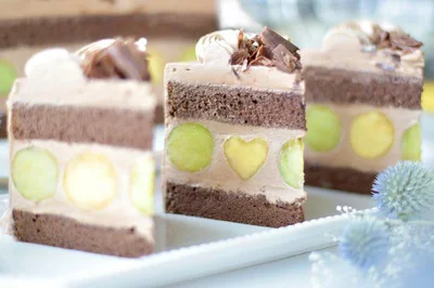 ガナッシュケーキをカットするとハートが！／おもわずうっとりしちゃう、ぷんさんのスイーツ（8/11）