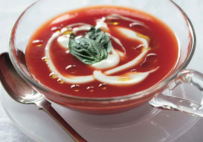 ヨーグルトでクリーミーさをプラス！「トマトヨーグルトスープ」