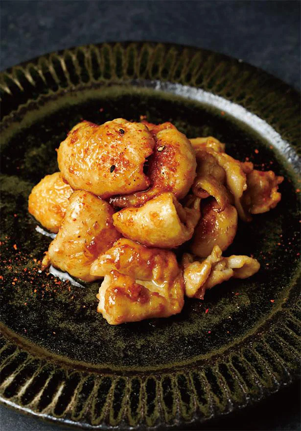 シンプル・イズ・ベスト！ 弱火～中火でじっくり炒める「鶏皮の醤油炒め」／肉まみれの夜ふかし飯（2）