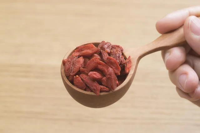 杏仁豆腐にのせるだけじゃもったいない！スーパーフードとして注目の「クコの実」を普段の食事に取り入れよう