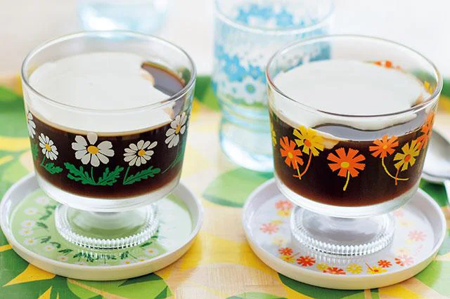 口に入れた瞬間にスーッと溶ける！簡単「コーヒーゼリー」