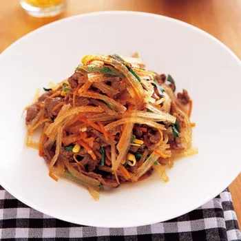 ダイエット中におすすめ！ 低カロリー＆低糖質の寒天料理5選