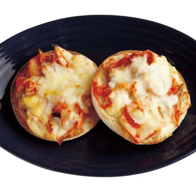 「キムチチーズのピザ風トースト」／キムチ×チーズを使ったレシピ（7/30）