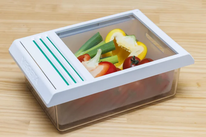 「使い切り野菜BOX」は使いかけの野菜をラップなしで保存できます