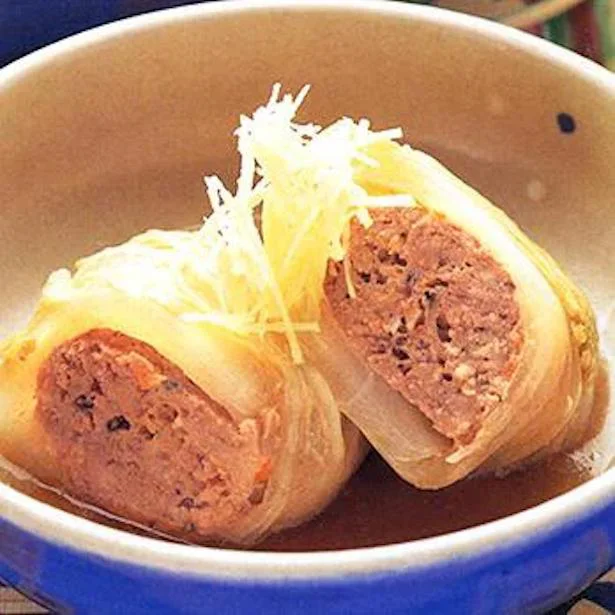 和の出汁がじんわりしみる「ロール白菜の和風煮」／試したくなる白菜レシピ全画像を見る（27/30）