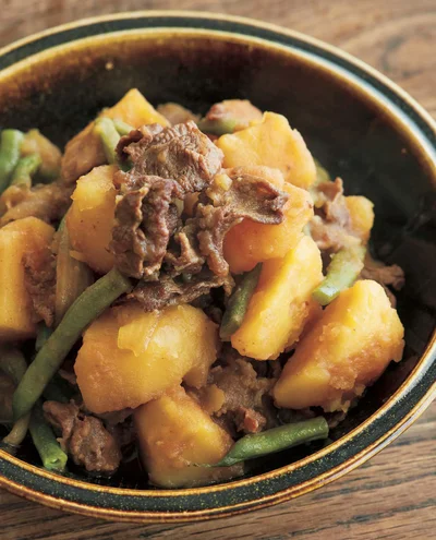 読者が選ぶ人気レシピ！ 最小限の材料でしっかりおいしい「しみしみ肉じゃが」