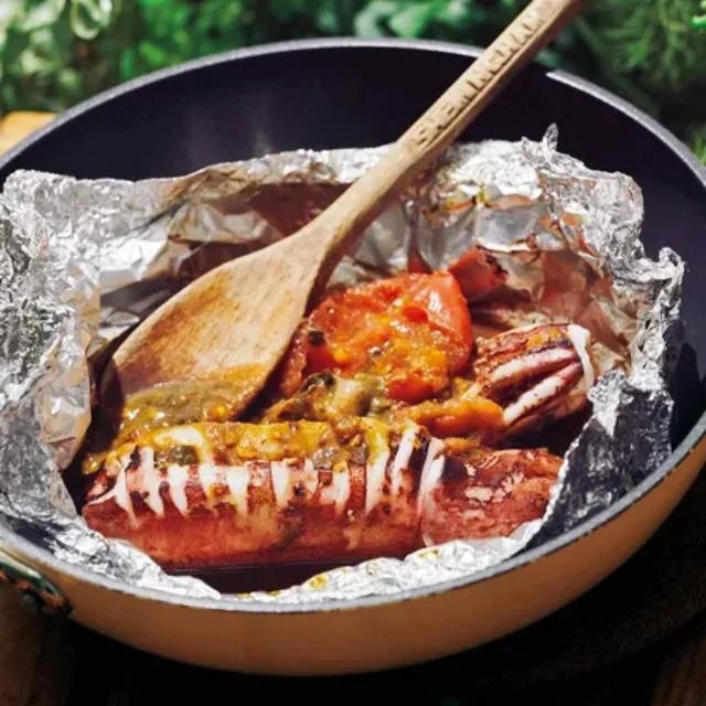 「いか＆トマトのホイル蒸し」／ホイル焼きのバリエーションレシピ（13/30）