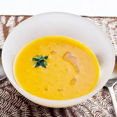 「かぼちゃの豆乳スープ」／ハロウィン向けのレシピ（25/30）