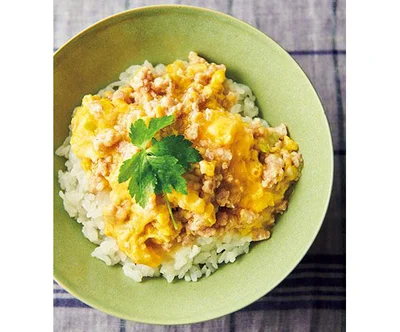 鍋以外にも使える！ゆず風味のあんかけそぼろ丼