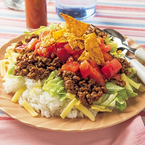 「パエリヤ」「ジャンバラヤ」・・・etc.簡単バージョン！定番の「ご飯もの」5選