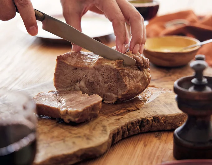 かたまり肉は「ほぼ手間なし」でゴージャスな主役になる神食材!