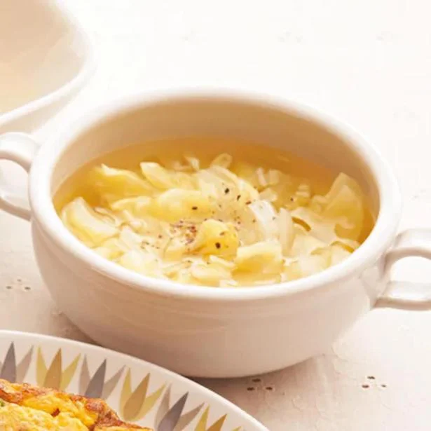 キャベツのスープ／一玉まるごと買ってもOK！キャベツ活用レシピ（2/31）