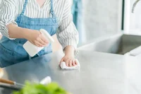 招かれたお客さんという立場。むやみにキッチンに立ち入るのはNGです！