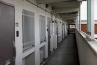 宅配ボックスや廊下は共用部分。置きっぱなしには気をつけよう