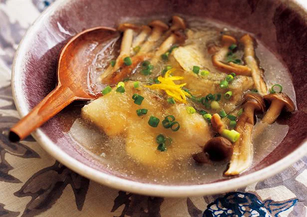 揚げ餅や日本そばなどにも合う！「たらのゆずみぞれ汁」