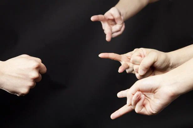 「最初はグー」じつは人気番組から流行した言葉だった！最初に言った有名人は？／大人の最強雑学1500（10）