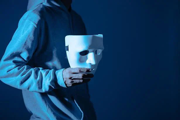 英語の「ガイ(男)」は〝危険な男〞だった