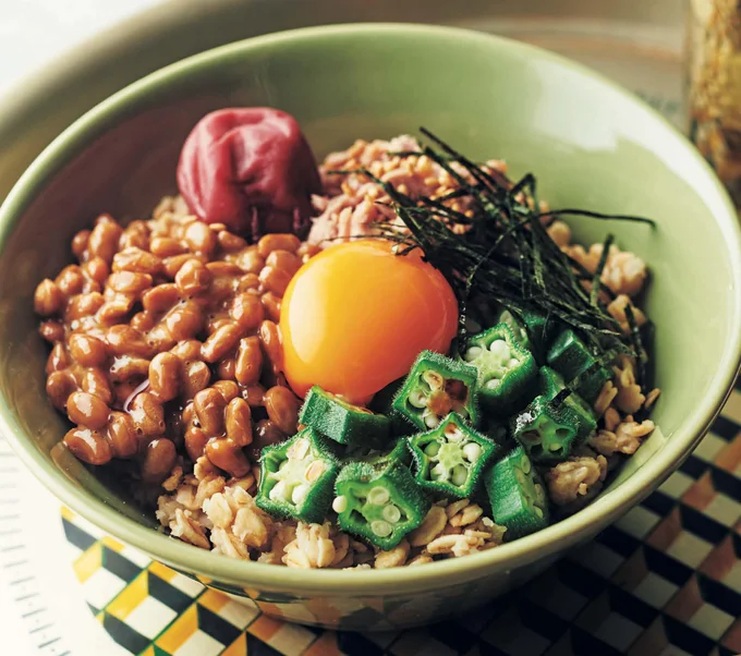 ねばねば食材をたっぷりのせてボリュームアップ!「ねばねばのっけご飯」