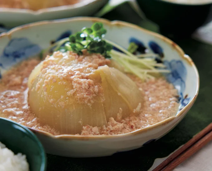 だしの味がしみて絶品!「玉ねぎのみそそぼろ」/玉ねぎのレシピ(1/30)