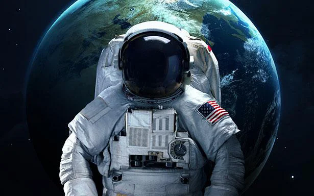 1着約1000万ドル!?超高級品の「宇宙服」が宇宙で必要な理由／人類なら知っておきたい 地球の雑学（15）