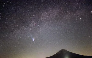 「彗星」が尾を引いている理由は？長いものは数億キロに達するものも！／人類なら知っておきたい 地球の雑学（29）