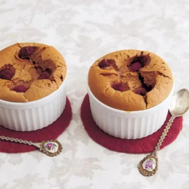 「チョコベリースフレチーズケーキ」／チョコレートを使ったスイーツのレシピ（5/20）