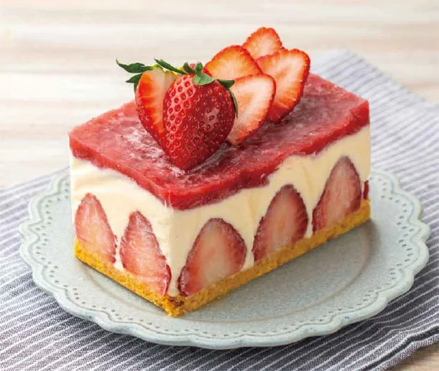 まるでフレジェ！甘酸っぱい苺の「アイスチーズケーキ」【ぼく流 禁断のスイーツ】