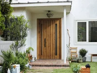 家の印象も使いやすさも大きく変わる！ 玄関ドア・引戸をリフォームしてみませんか？