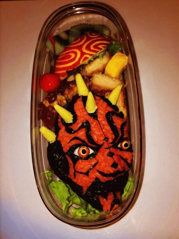 怖いかも!? 迫力ありすぎスター・ウォーズ弁当【キャラ弁】