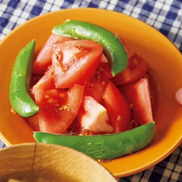 「トマトとスナップえんどうのサラダ」／スナップえんどうを使ったレシピ（24/30）
