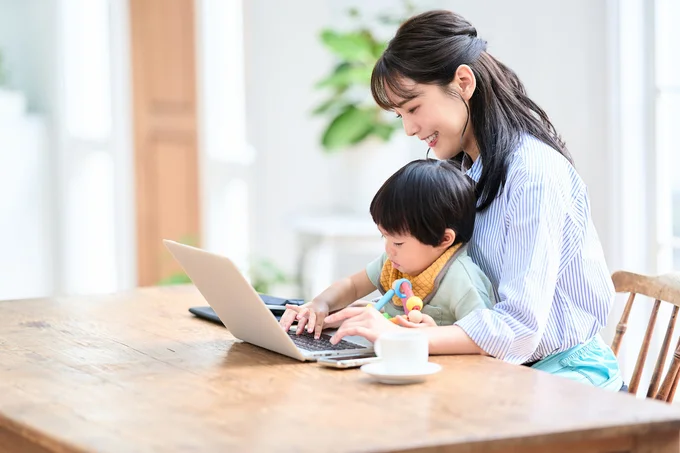 オンラインセミナーは4月22日（土）開催！小さなお子さんがいる方も参加しやすいオンラインセミナーです。参加費無料！