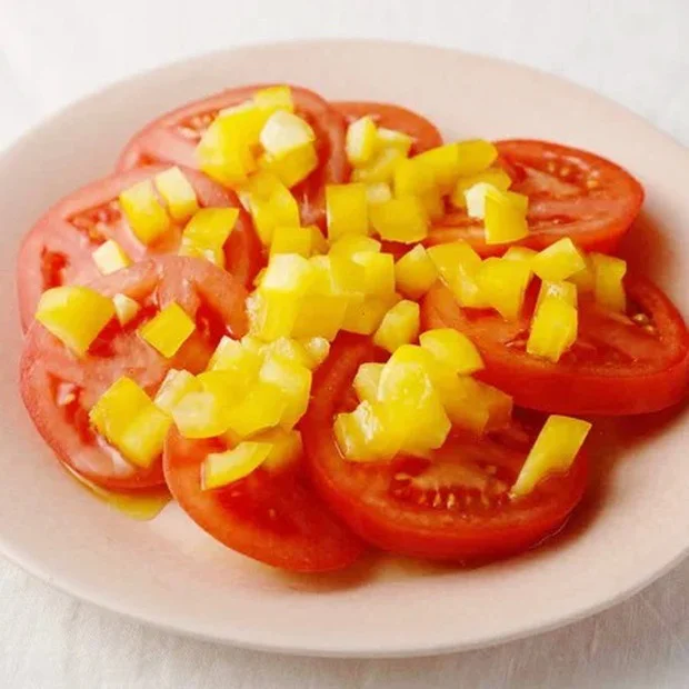 「トマトサラダ」