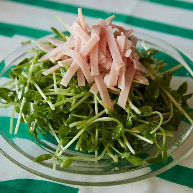 「豆苗のフレンチあえ」