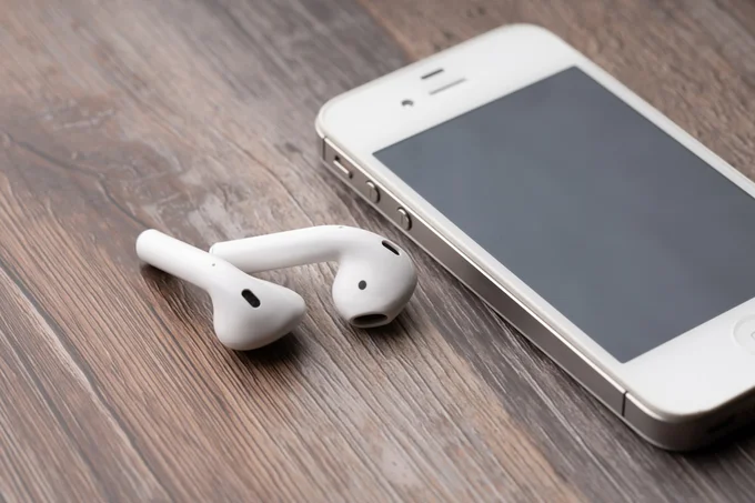 料理しながらでも洗濯物を干しながら、音楽があるだけで家事がはかどる!