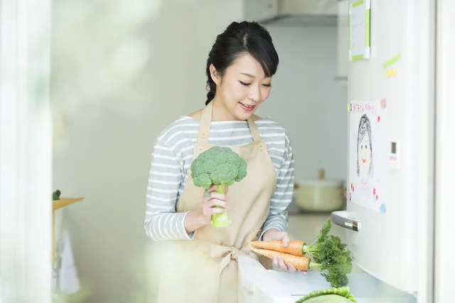 野菜も肉も高い！ せっかく買った食材を長持ちさせたいなら「冷凍冷蔵庫」にこだわって