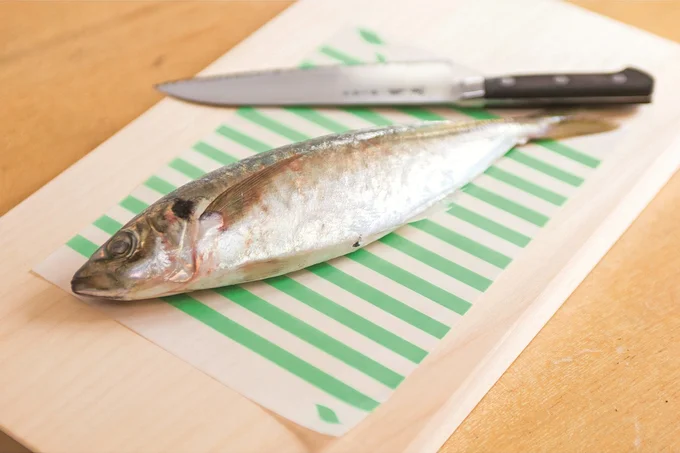 【写真を見る】まな板シートで食中毒防止!さらに調理効率アップ!