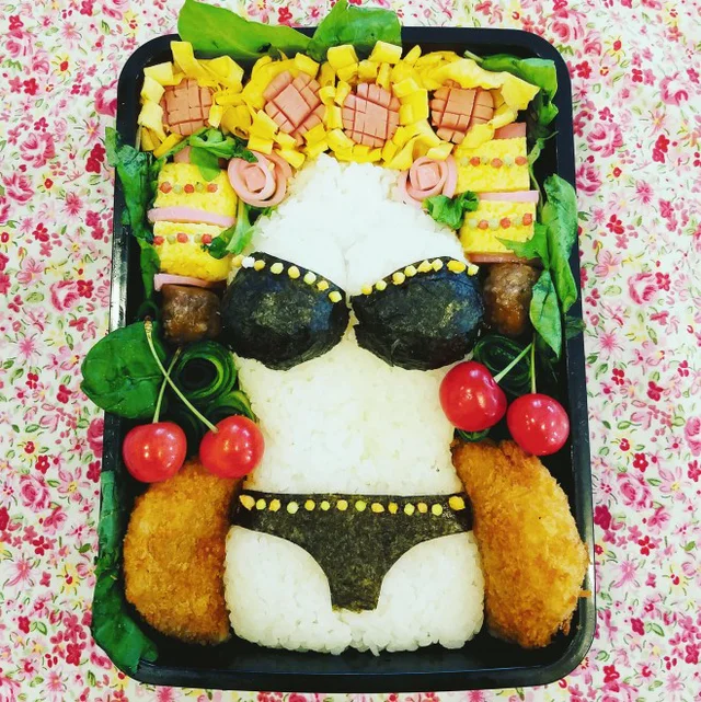 私を海に連れてって!? 夏のセクシー弁当【キャラ弁】