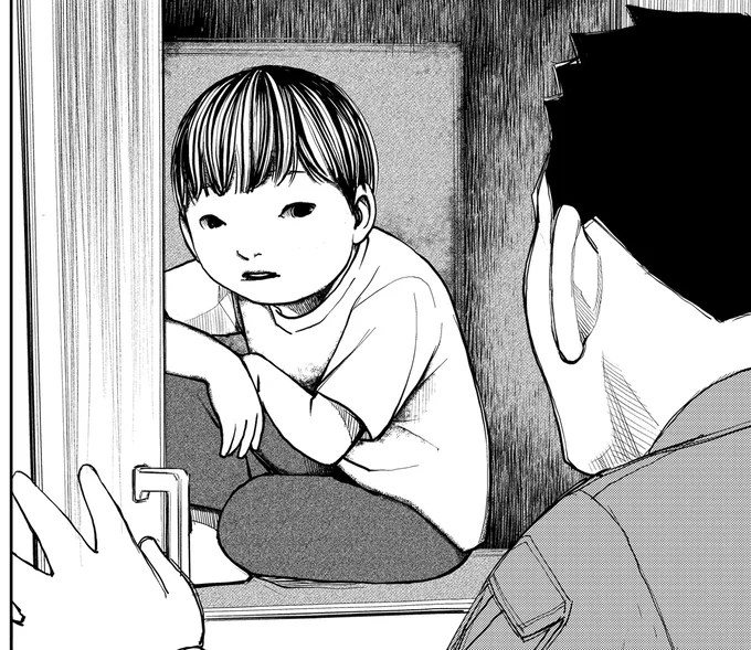 押し入れの中にいた男の子