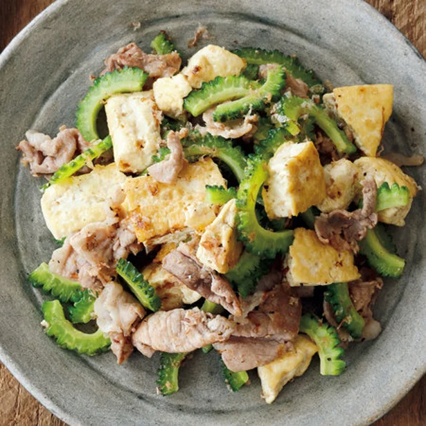 豆腐を使ってよりヘルシーに！ ビタミンたっぷりのゴーヤーチャンプルー5選