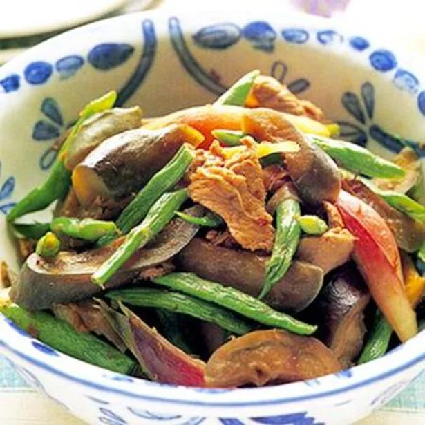 「豚肉と夏野菜のサッと煮」 レタスクラブニュースより