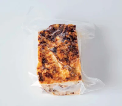 ボロネーザの濃厚な味わい「ナプレ［伝統の味］特製ラザニア」