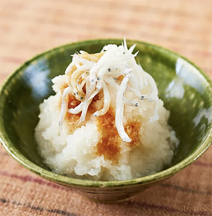 冷蔵庫で自然解凍または電子レンジの解凍モードで解凍
