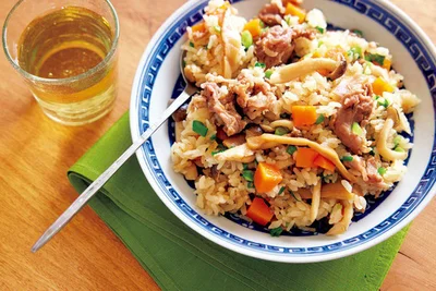 炊飯器ひとつでごちそう感満載！ パエリャ＆中華おこわ